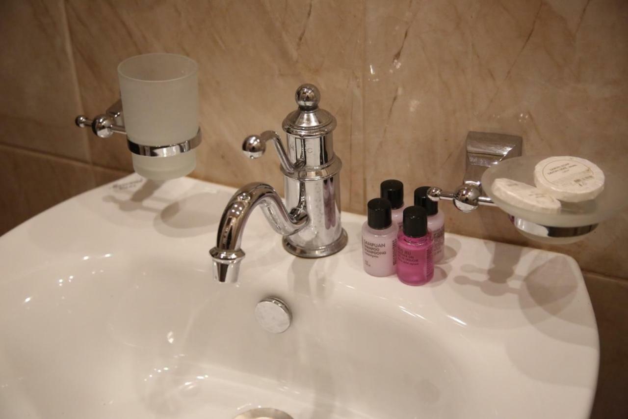 B&B Rooms Tiflis Dış mekan fotoğraf